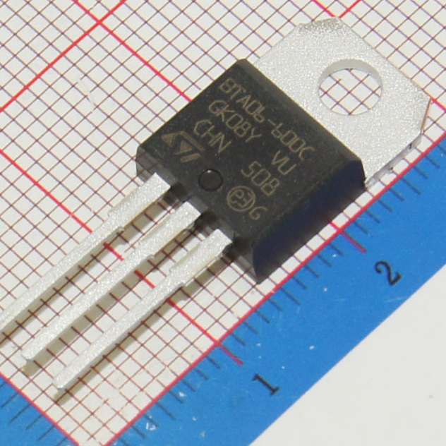 BTA06-600CRG-ST意法半导体代理分销(BTA06-600CRG市场价格在1.95元到5.84元)