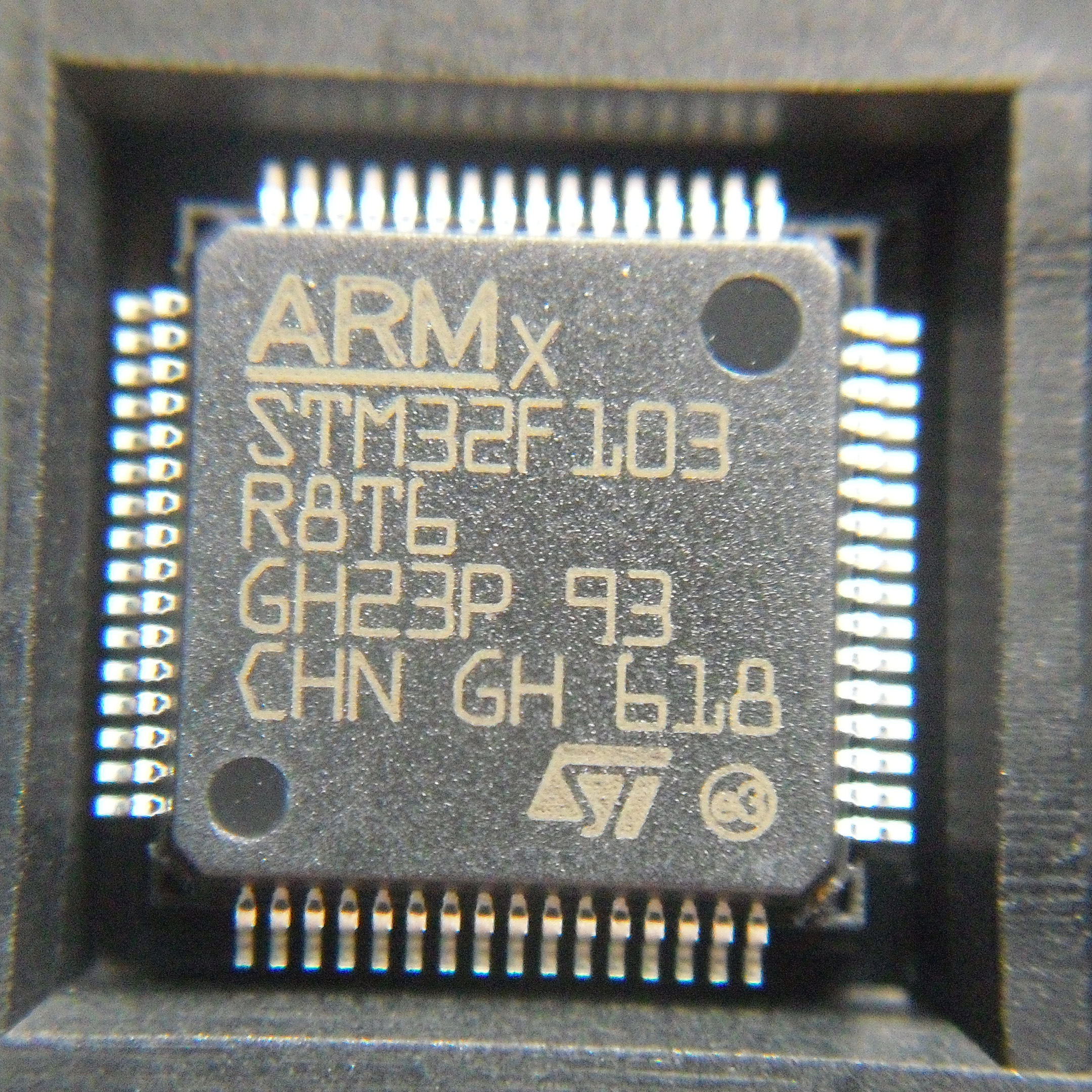 STM32F103R8T6TR|ST意法半导体|MCU ARM 32BIT 64KB FLASH 64LQFP