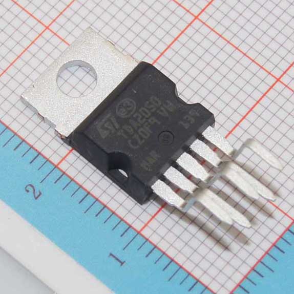 TDA2050V-ST意法半导体代理分销(TDA2050V市场价格在3.92元到11.76元)