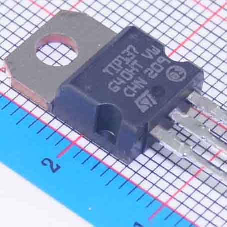 TIP137-ST意法半导体代理分销(TIP137市场价格在0.66元到1.97元)